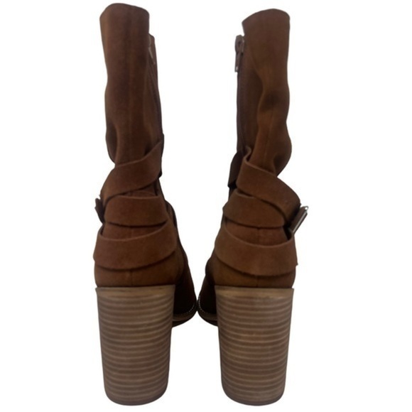 Chelsea & Violet Boots - Picture 8 of 11